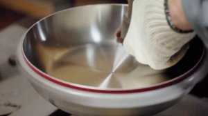 Производство сковородок в Японии