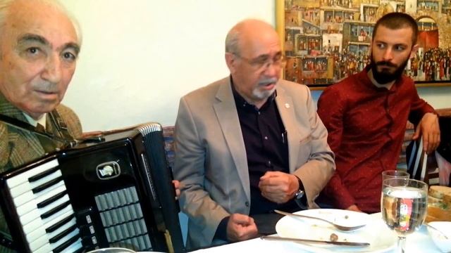 Khona İstanbul'da/ Ансамбль Къона Истанбул 29-31.05.2015: 14 Fıccın'da / Фыдджын Рестораны смотреть онлайн