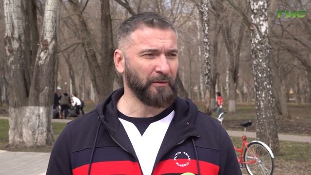 В Самаре прошел Гагаринский субботник смотреть онлайн