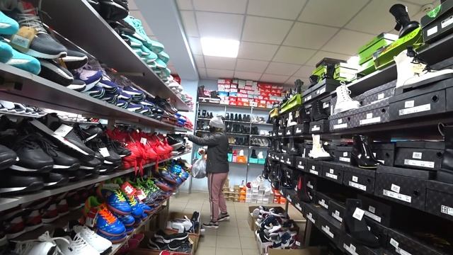 Тратим пенсию бабушки на себя! смотреть онлайн