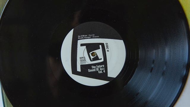 Nautilus - Nine Miles (vinyl) смотреть онлайн