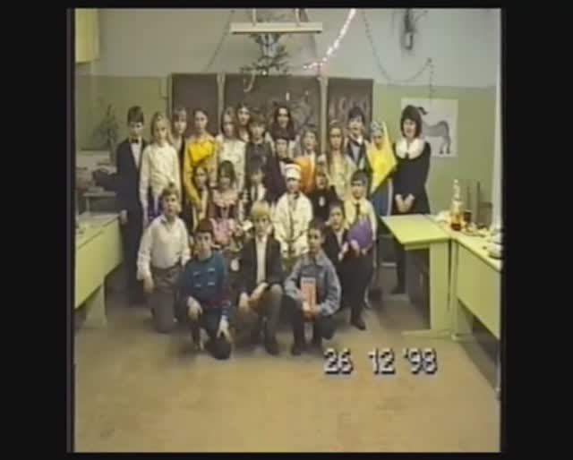 1998г.Настя в кафе,День Рожд.Ивана,Нов.год в школе,на море смотреть онлайн