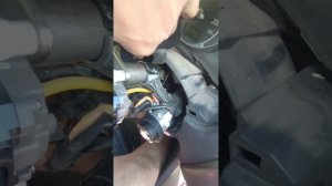 не проворачивается ключ в замке зажигания хюндай туксон1