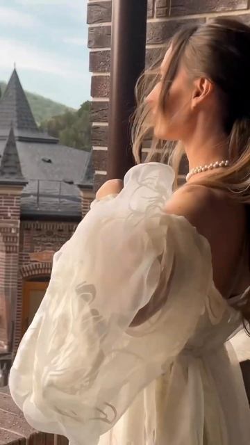 Принцесса в лабиринтах замка 🏰 Локация: Новороссийск, п. Дюрсо, гостевой замок Дюрсо Тауэр смотреть онлайн