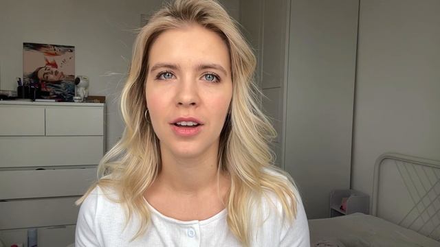 Аделина Переверзева _ визитка апрель