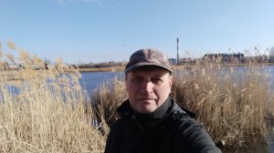 Весенняя плотва на малой реке.