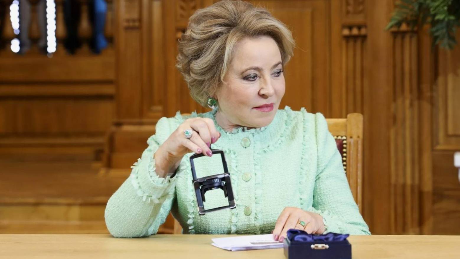 Матвиенко – 75! Муж инвалид-колясочник а сын долларовый миллиардер О самом личном Валентины Матвиенк смотреть онлайн