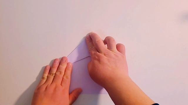 How to make a boomerang paper airplane that flies back to your hand | Boomerang paper plane tutoria смотреть онлайн