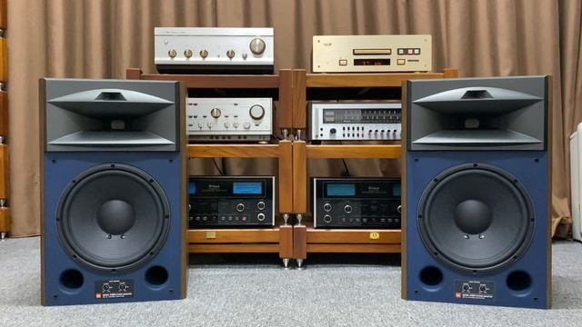 Test JBL 4429 Studio Monitor / Luxman L580 Class A смотреть онлайн
