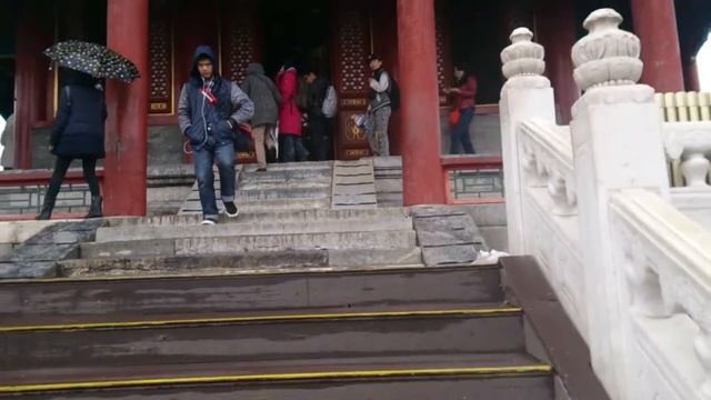 Искуственный холм в Пекине (Цзиншань)