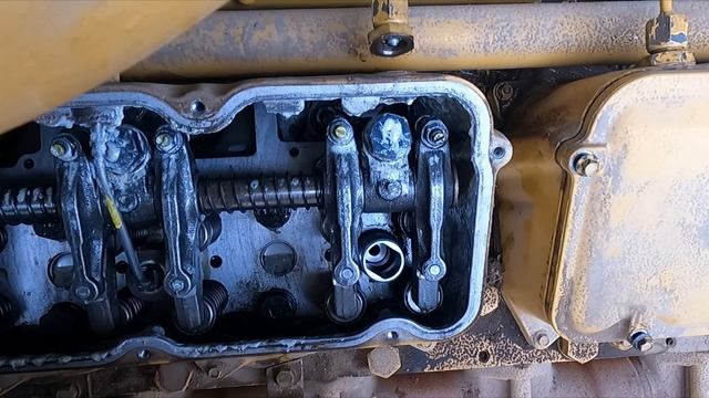 CAT 3412 (3400 Series) Injector Cup/Nozzle Replacement