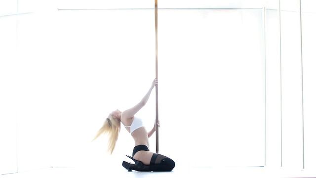 Exotic Pole Dance | Exotic Flow | Sensual Pole Dance - 