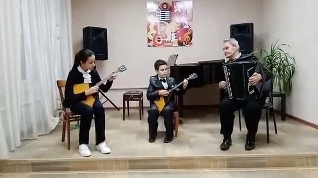 Дуэт балалаечников Перепелицына Е. ЛысенкоВ. конц Сугак В.И Р.Н.П. "По малину в сад пойдём" смотреть онлайн