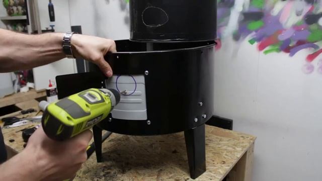 Homemade Foundry From a Cheap BBQ: Part Two - Main Refractory Cement Pour смотреть онлайн