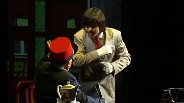 Премьера в театре.mp4 смотреть онлайн