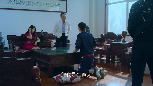 【Full Movie】丈夫風流成性在外養小三，妻子徹底爆發提出離婚，丈夫慌了求原諒，妻子毫不理會轉身嫁總裁💘#cdrama смотреть онлайн