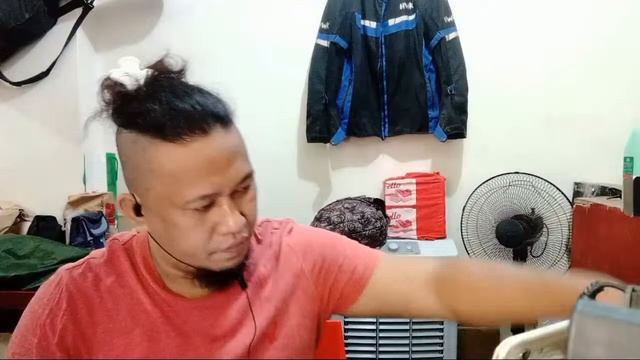 Sa mga Hindi Busy Paxuk Kwentuhan Tayo смотреть онлайн