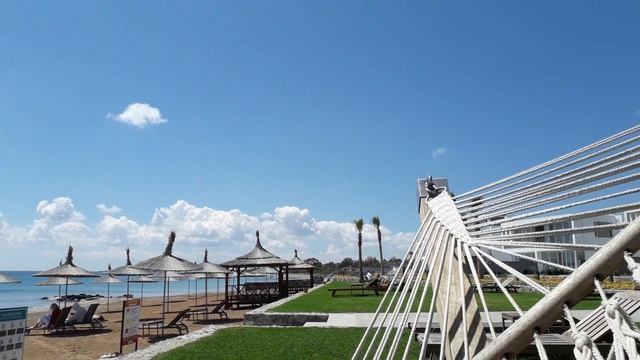 Куда поехать отдыхать на море весной. Северный Кипр, солнечный пляж в апреле. смотреть онлайн
