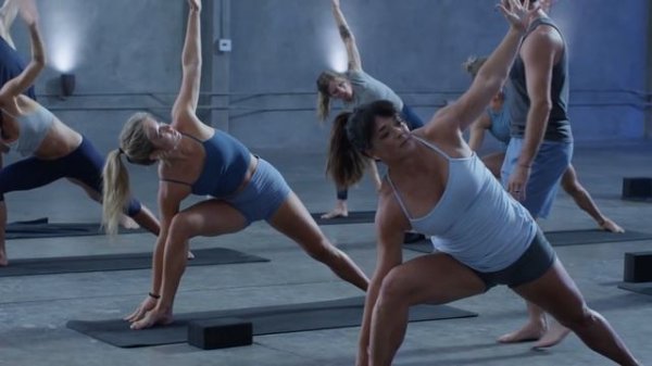 Travis Eliot - Power Yoga Detox Flow 60 Min