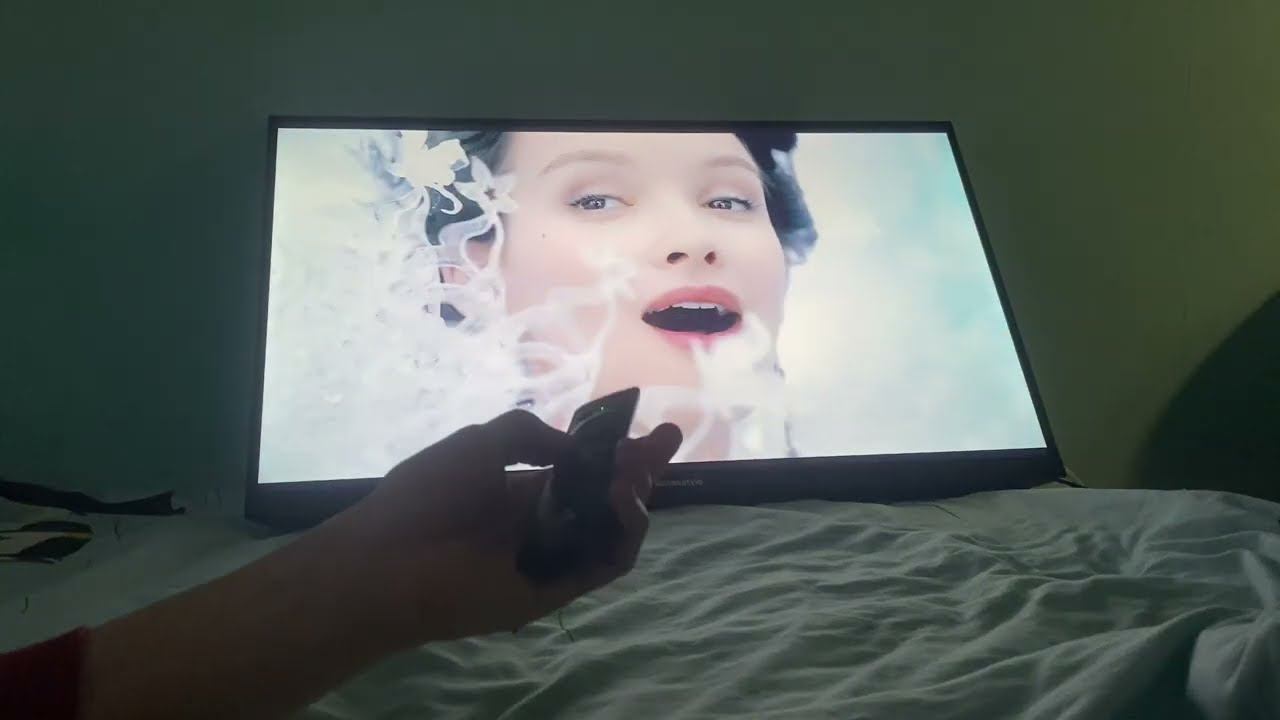 Телевизор AccessStyle F32EY1500B с ОС Яндекс: обновление, работа с Алисой и голосовым поиском смотреть онлайн