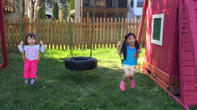 Alena at the new play set смотреть онлайн