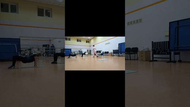 Танцевальные связки на степах.Табата 30/10.Растяжка.Тянем шпагат. смотреть онлайн
