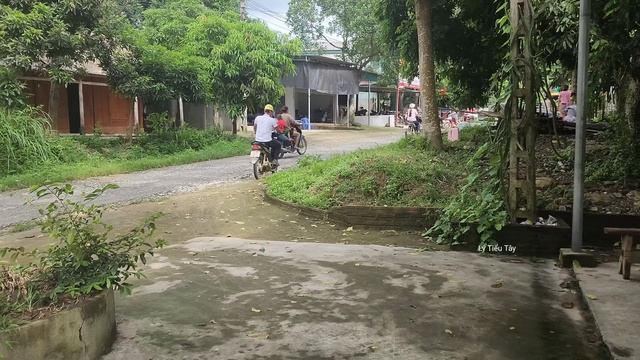 Single Mother:Suffering from an Eye Infection, the Love and Help of a Kind Man Jack for.Lý Tiểu Tây смотреть онлайн
