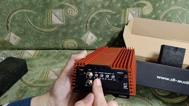 Идеальный моноблок для компактных sq систем. DL audio Raven Compact 1.1200 смотреть онлайн