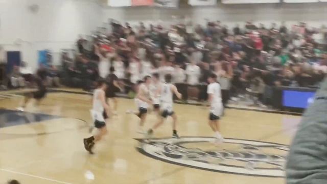 Camarillo falls in semifinals to La Serna смотреть онлайн