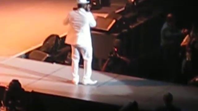 Ne-Yo So Sick - Alicia Keys Las Vegas Concert смотреть онлайн