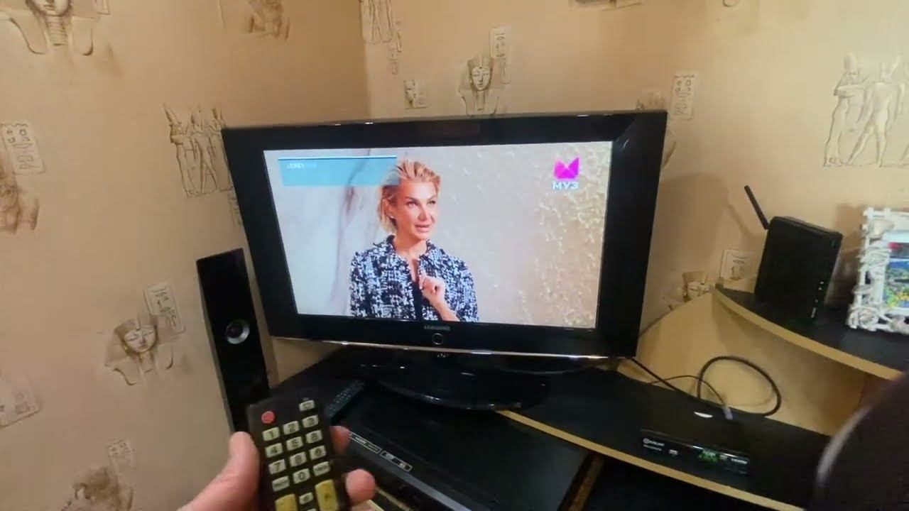настроить телевизор Samsung LE32S81B с приставкой D-Color DC 1002HD на 20 бесплатных каналов смотреть онлайн