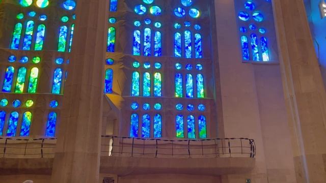 Экскурсия в Собор Sagrada Familia, Барселона смотреть онлайн