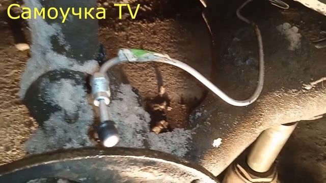 Замена задней правой тормозной трубки ВАЗ 2110-2108 смотреть онлайн