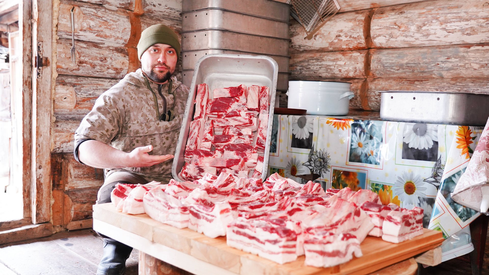 ЗАБИЛИ МОРОЗИЛКИ МЯСОМ | 28 КГ ГРУДИНКИ | ВЫБИРАЕМ ПЛАТЬЯ ДЛЯ КАТИ | СОСЕДИ ПРИЕХАЛИ В ГОСТИ | БАНЯ