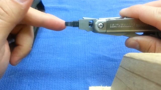 Leatherman surge en español смотреть онлайн