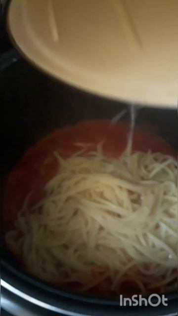 Вкуснейшие спагетти в томатном соусе/всегда сочные. смотреть онлайн
