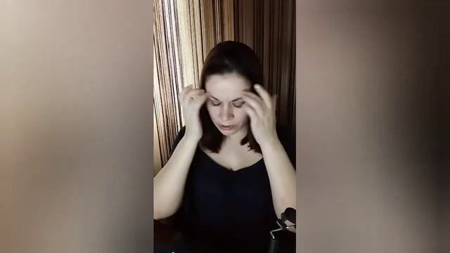 Сколько колод должно быть у профессионального таролога? смотреть онлайн