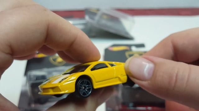 Hot Wheels 2017 Lamborghini Set смотреть онлайн