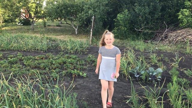 Огородная жизнь :) Собираю урожай :) Отдыхать хорошо ... смотреть онлайн