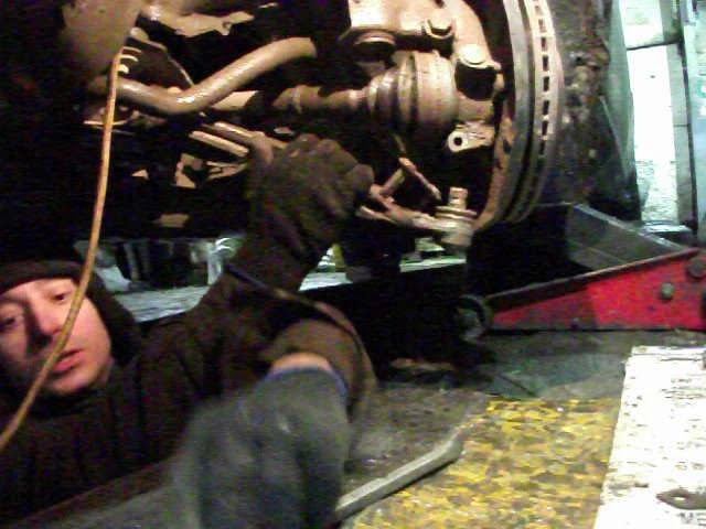 замена шаровой ауди B4 слева+кат№ смотреть онлайн