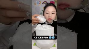Шикарный АСМР от кореянки, Поедание льда и снега!