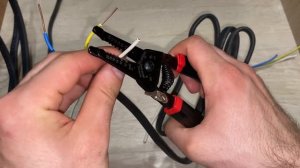 Зачистка медного провода Стриппером Сибртех WS-01C КВТ