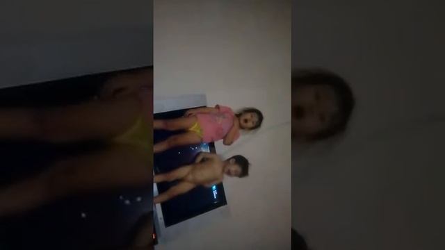 Анеля инисимен әнұран айтуда смотреть онлайн