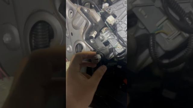 Вскрытие блокиратора КПП Mul-t-lock на автомобиле Lexus RX400h #вскрытиезамков #замок42 #новокузнец смотреть онлайн