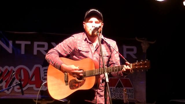 Jarrett Gautreau singing 'Folsom Prison Blues' by Johnny Cash смотреть онлайн