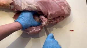 Как разделать ногу свиньи. Без топора. Видео для домохозяйки.