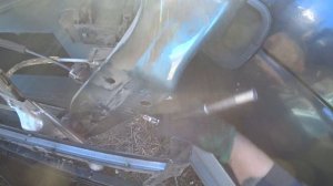 как снять замок двери Audi A6 (C5)