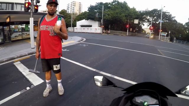 Biker Chick Approached By A Guy At The Lights!