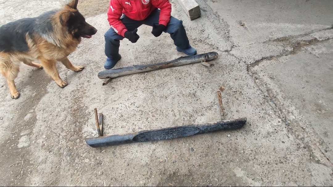 Снял пороги Нивы с помощью болгарки и молотка. Больше не хочу.. смотреть онлайн