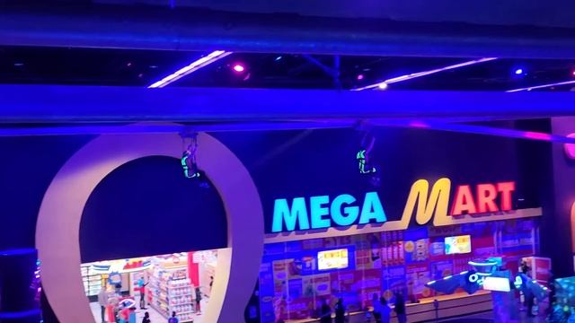 Area 15 (Meow Wolf) Las Vegas Neon Lights Quick Tour смотреть онлайн